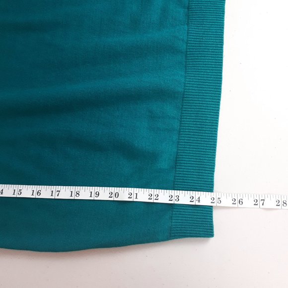 Laura Teal Short Sleeve Knit Blouse - Picture 8 of 11